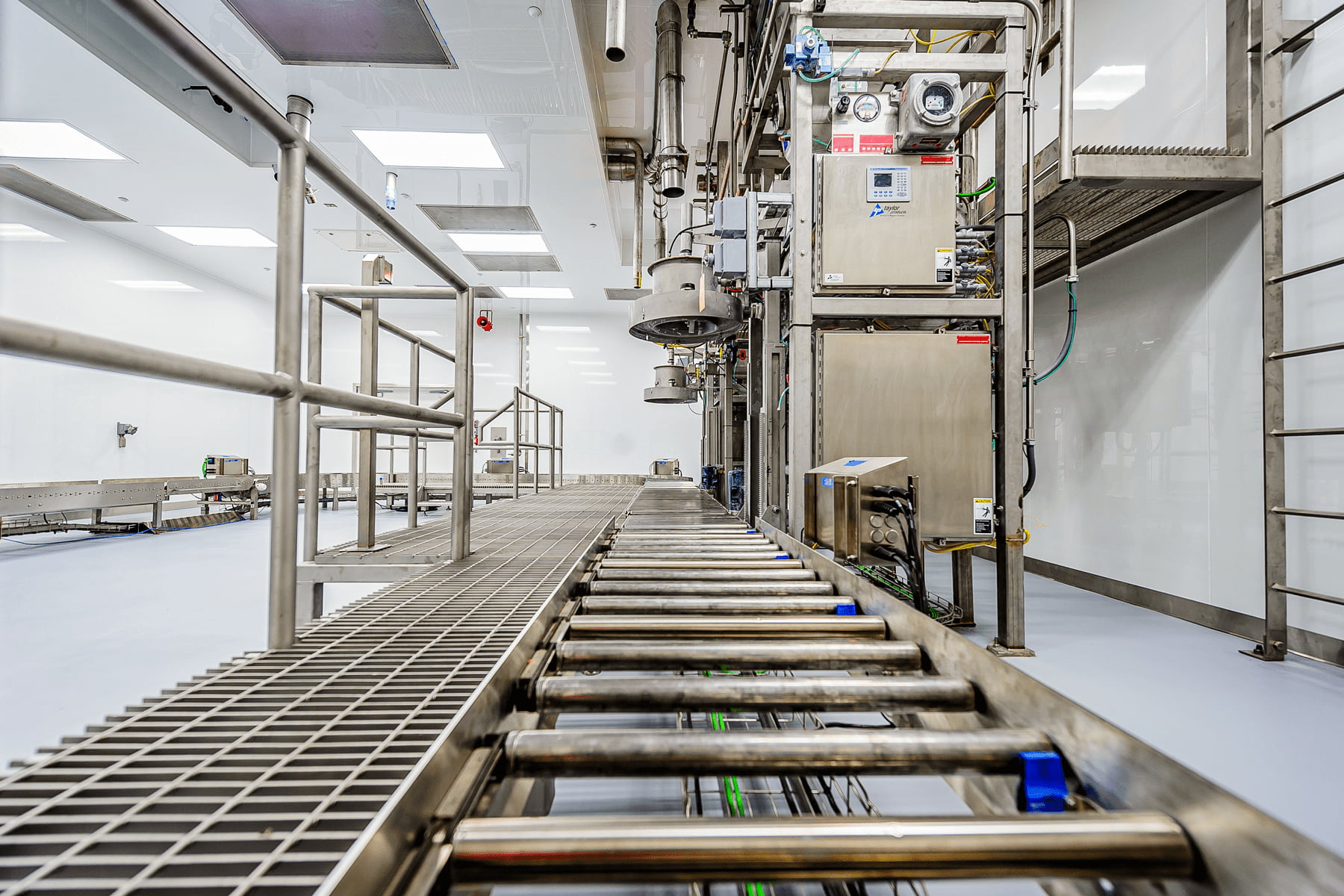 Arcoplast. Pharaceutical product facility